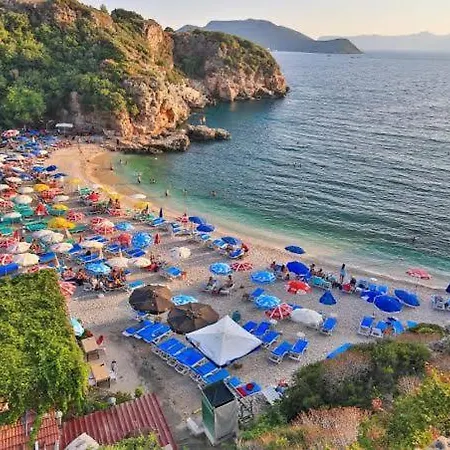 Tuana * Kas